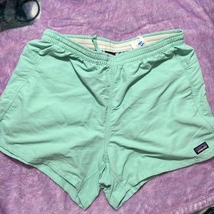 Patagonia baggie shorts
